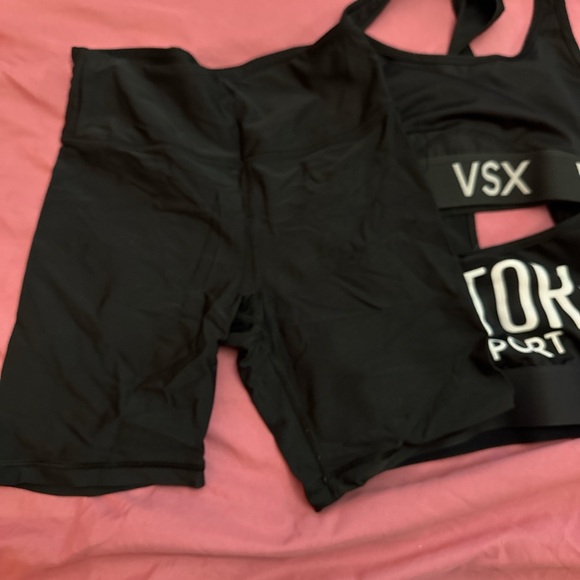 Vs sports wear - Picture 2 of 2